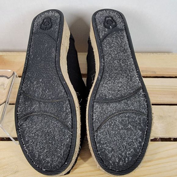 BOBS By Sketchers Memory Foam w/ Arch Pillow Black - Size 8 - Picture 6 of 7